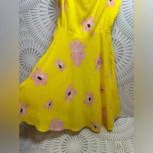 Zara Women’s mini yellow floral skater‎ dress size Large